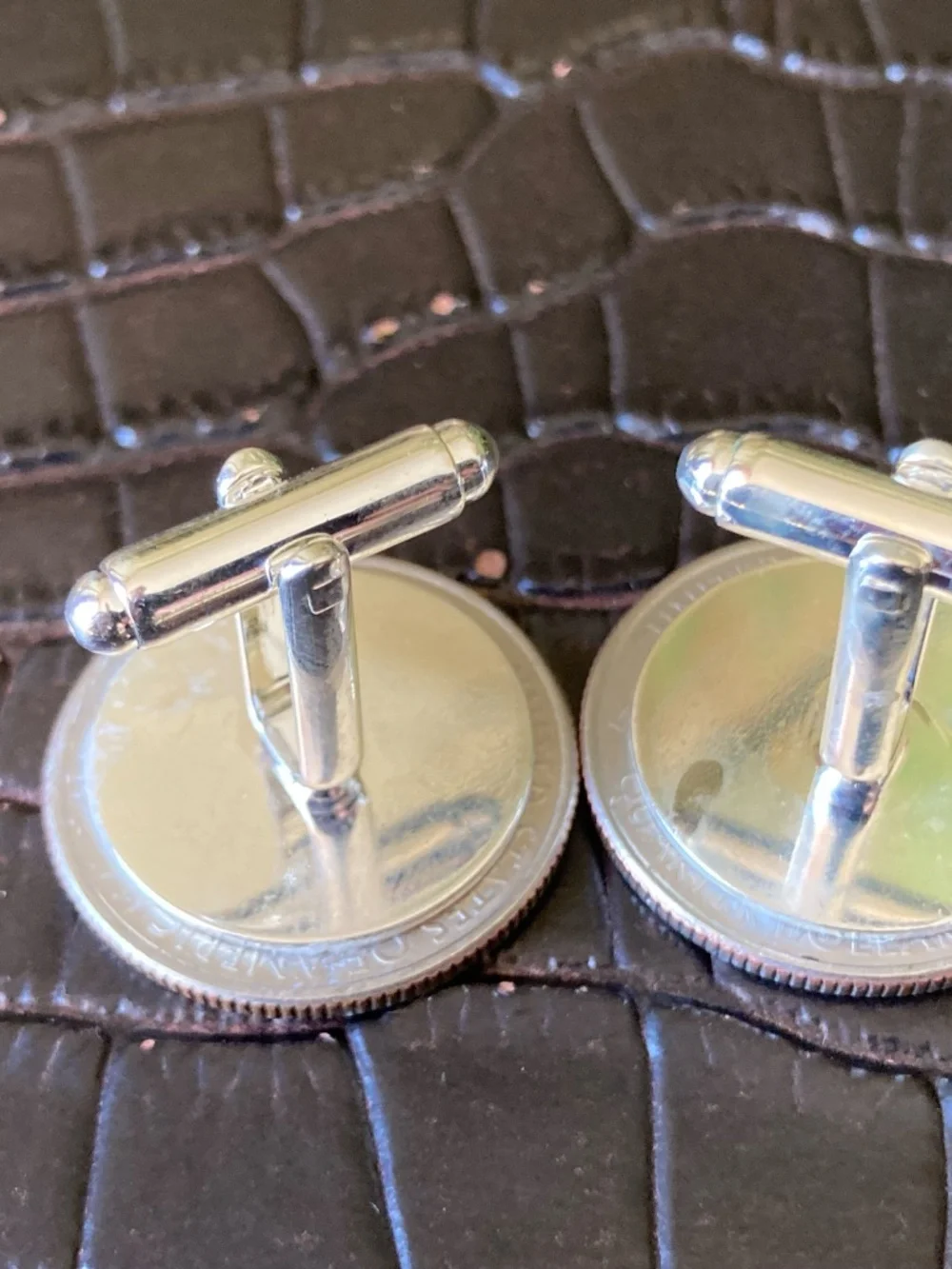 2020 American Samoa Fruit Bat Quarter Cufflinks – Handcrafted Coin Jewellery